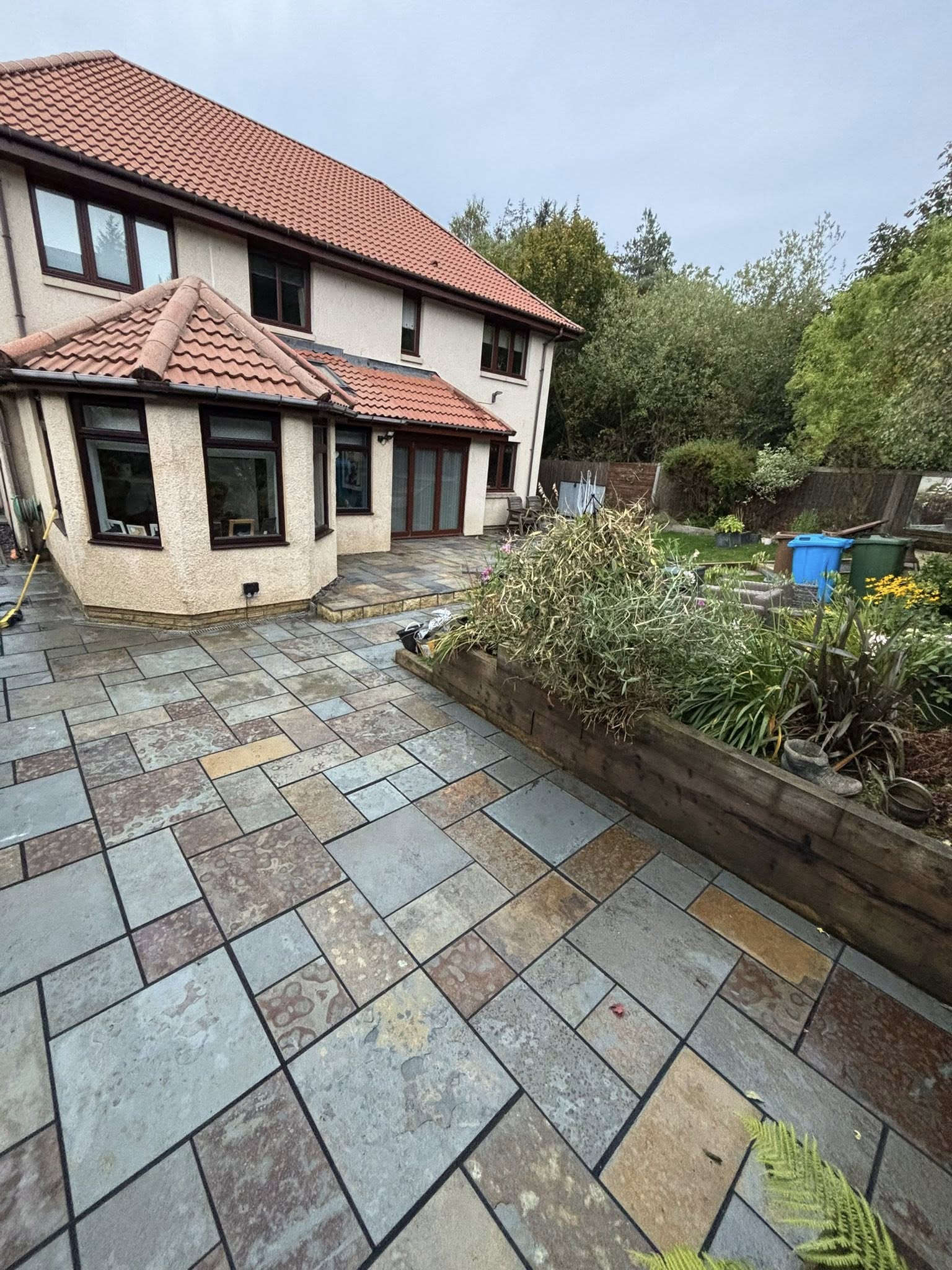 Roof Cleaning in Livingston